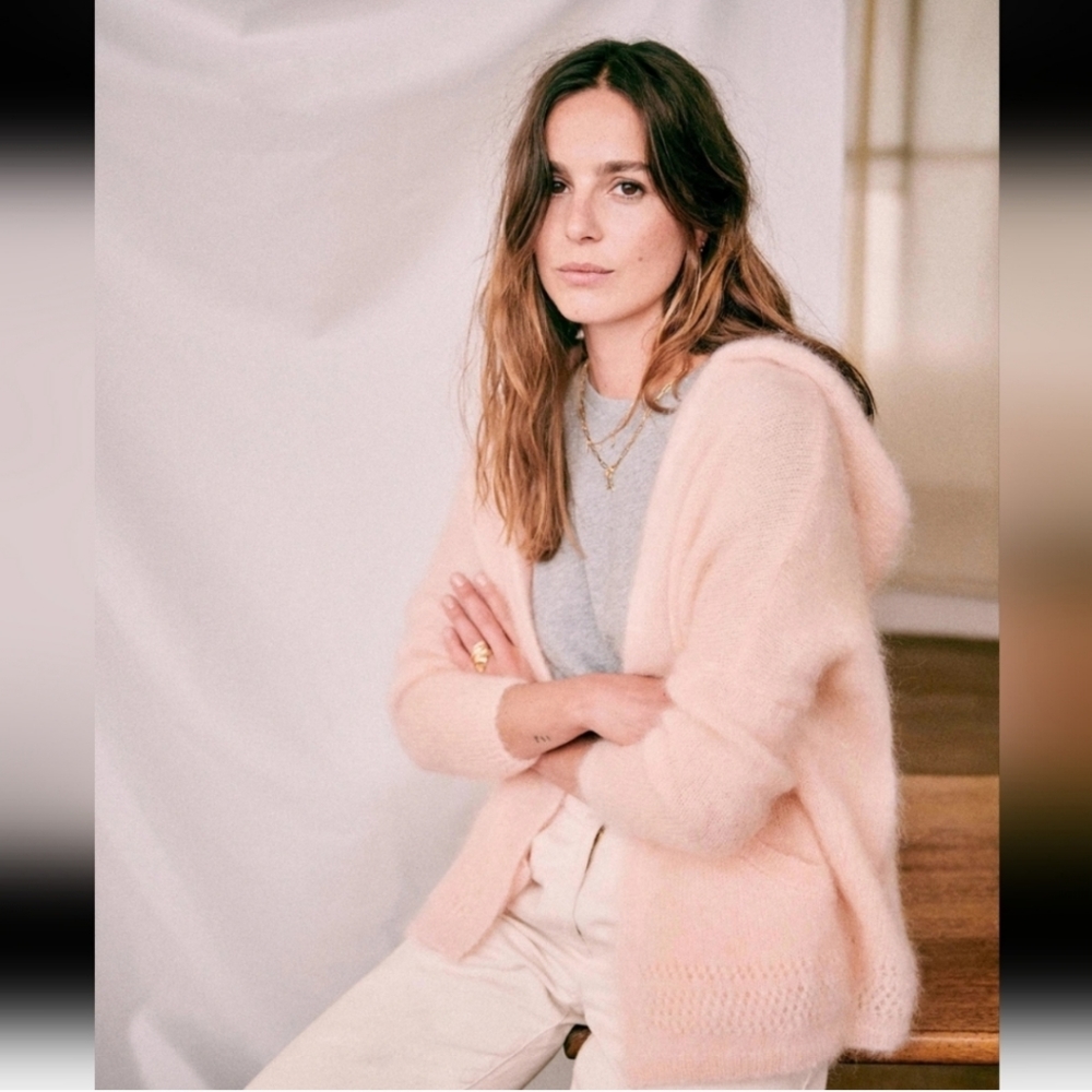 Nwt! Sezane Amandine kid mohair hooded Jumper in nude rosy beige